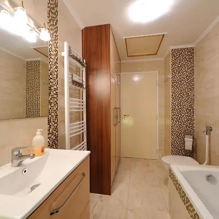 Flamingo By Interhome * Balatonalmadi